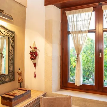 Cretan Stone Built Agapi Villa